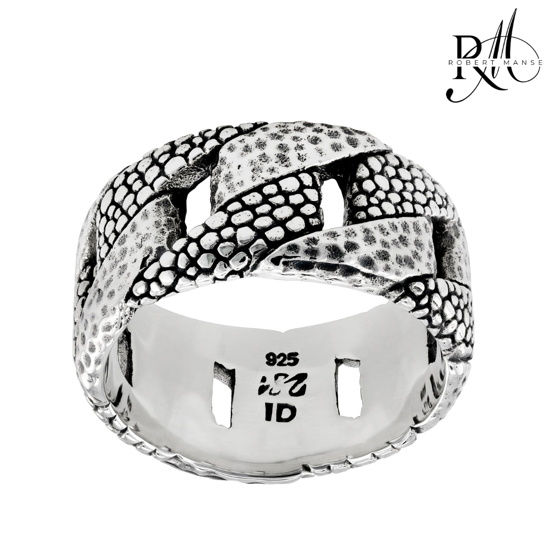 BroManse Sterling Silver Textured Link Band Ring