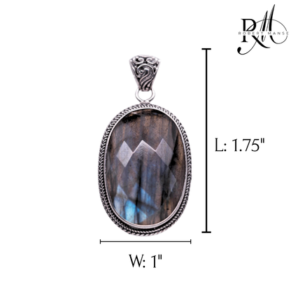 Bali RoManse Labradorite Oval Sterling Silver Pendant